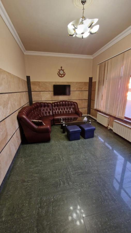 Polo Hotel Yerevan Bagian luar foto