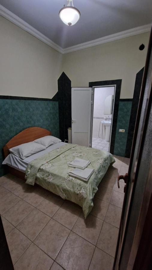 Polo Hotel Yerevan Bagian luar foto