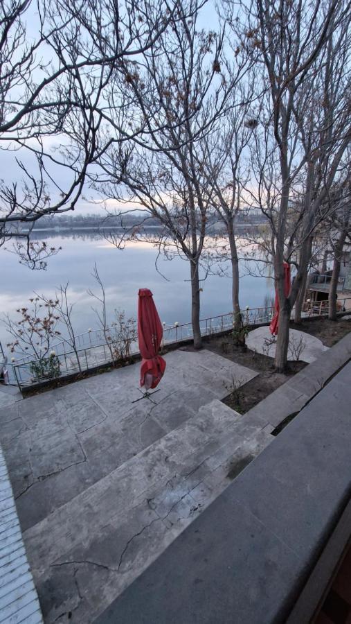 Polo Hotel Yerevan Bagian luar foto